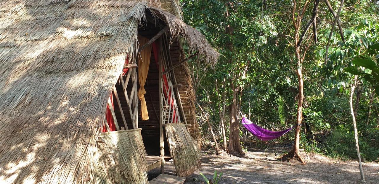 Crusoe Koh Takiev Island Hotel Koh Ta Kiev Екстериор снимка