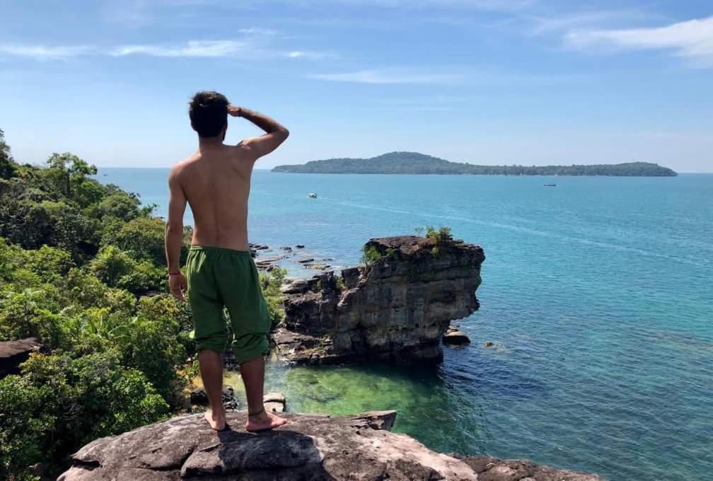 Crusoe Koh Takiev Island Hotel Koh Ta Kiev Екстериор снимка