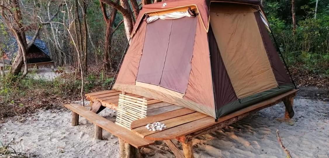 Crusoe Koh Takiev Island Hotel Koh Ta Kiev Екстериор снимка